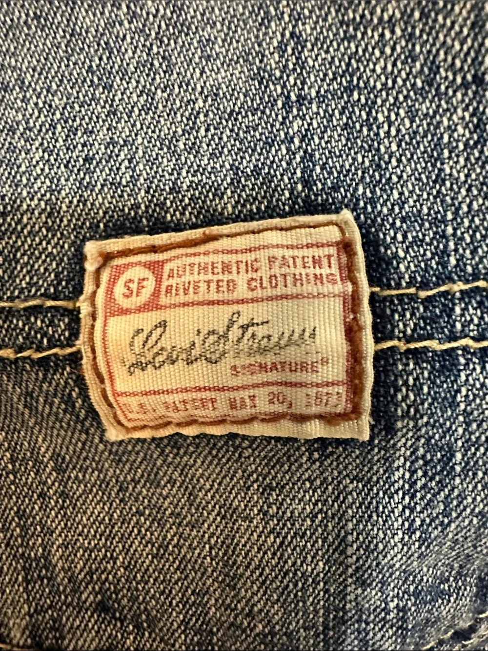Signature by Levi Strauss Faded Blue Denim Cargo Shorts